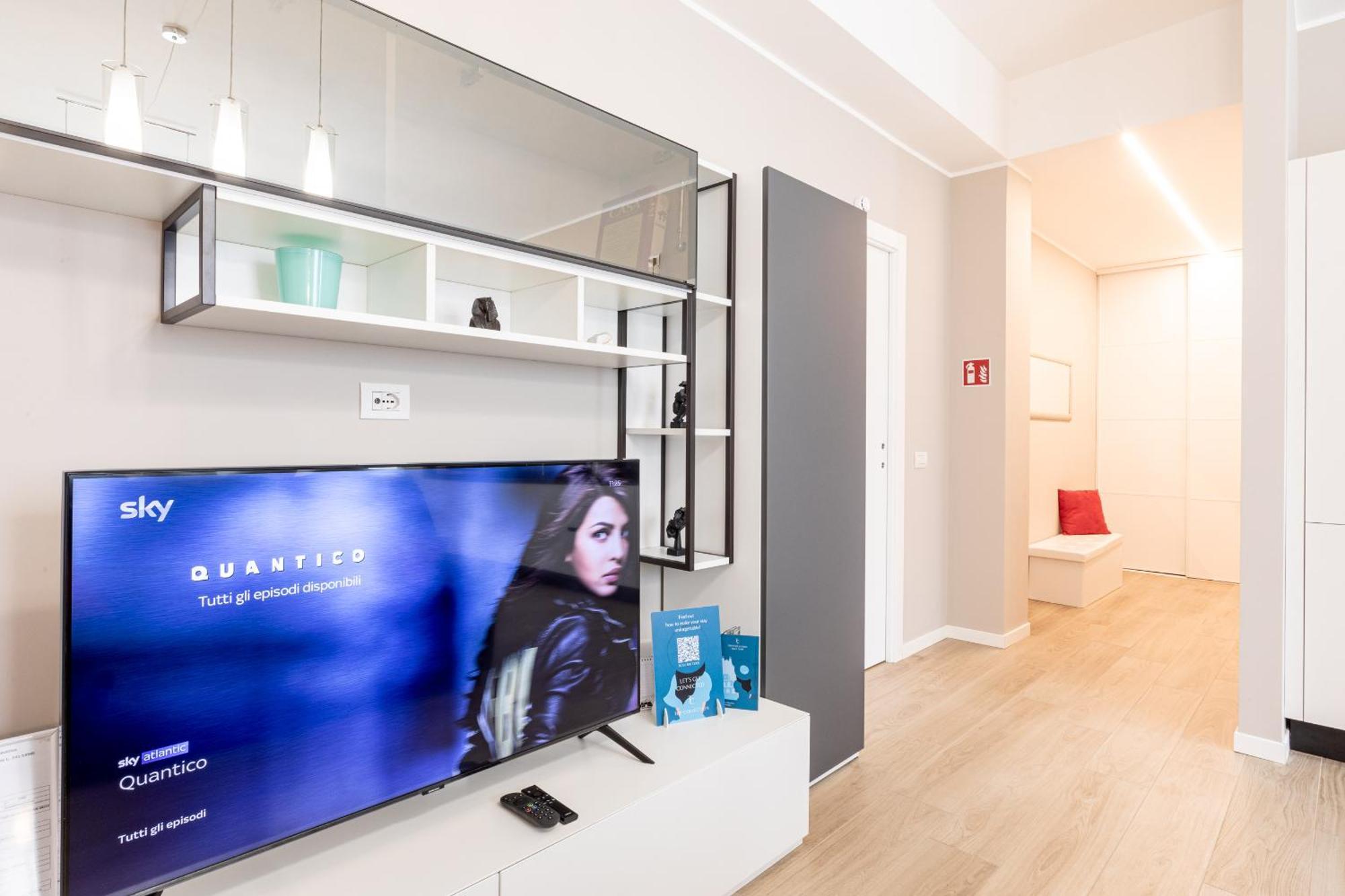 Certosa Enchanting With Balcony - Collection Apartamento *